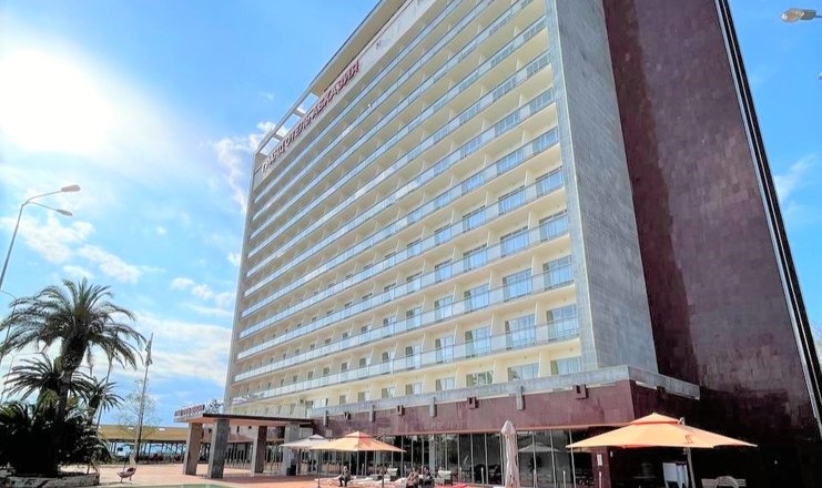 Фото «Гранд Отель Абхазия» отель 2